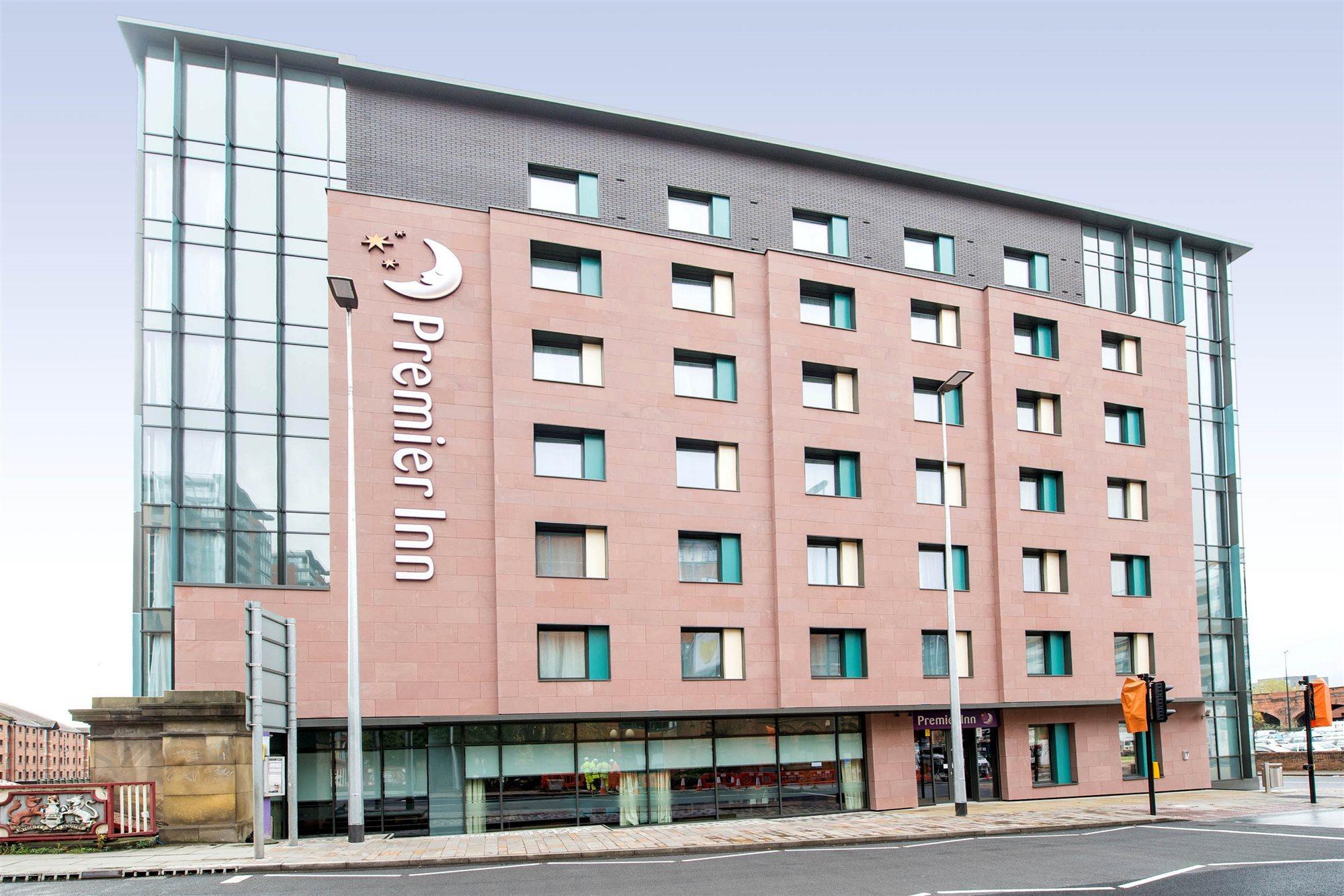 Premier Inn Manchester City Centre Exteriör bild